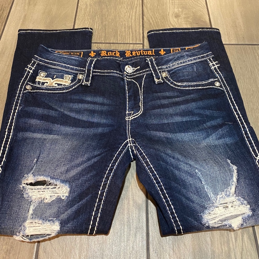Rock Revival Capri